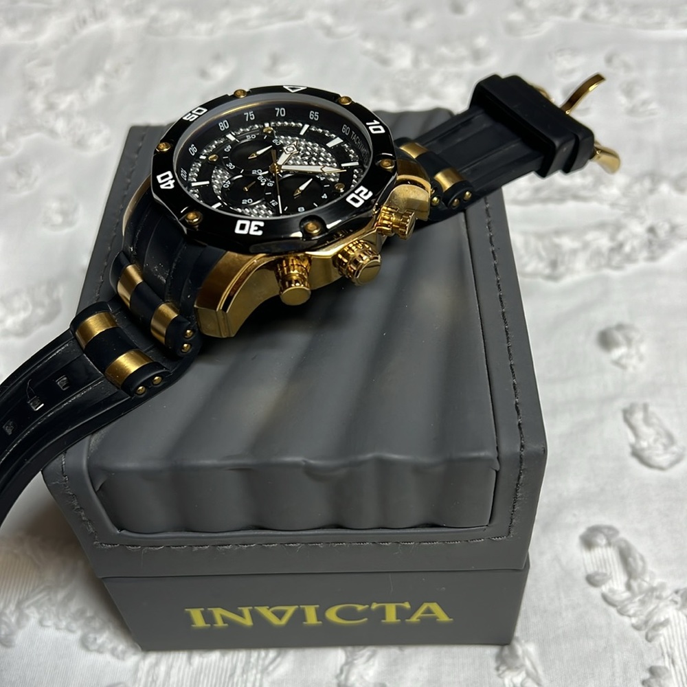 Invicta Pro Diver Watch men’s Watch model # 37717 - Picture 13 of 15